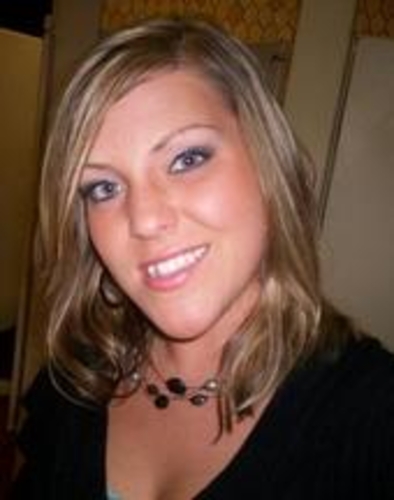 neice ashley who is in the air force serving our country love ya gurl