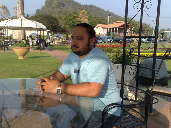 Random Photo Upload On Sat Apr 11th, 2009 at 5:57AM