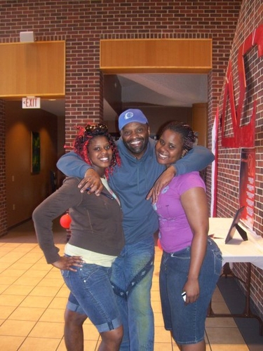 Random Photo Upload On Tue Apr 14th, 2009 at 12:02AM