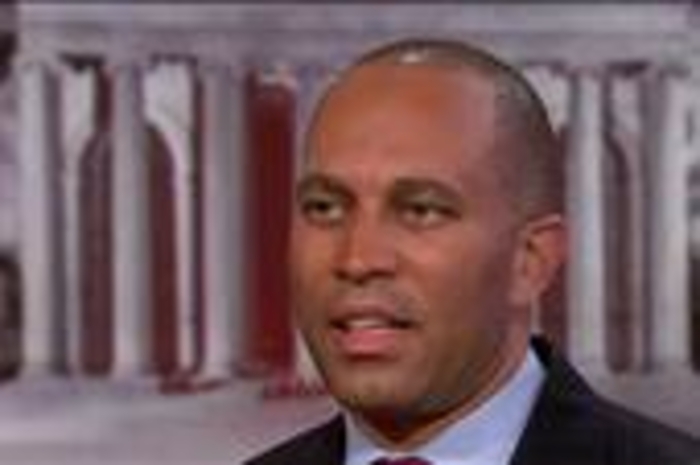 Jeffries: Trump’s Mind Frame Fixed on Thwarting Russia Probe