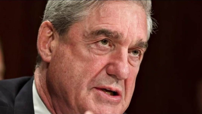 Matthews: Mueller is closing in on Trump