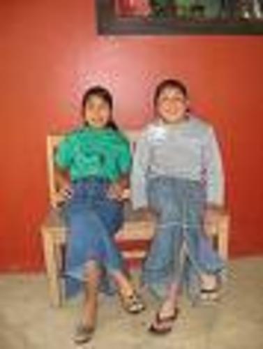 jasmine and her hermana